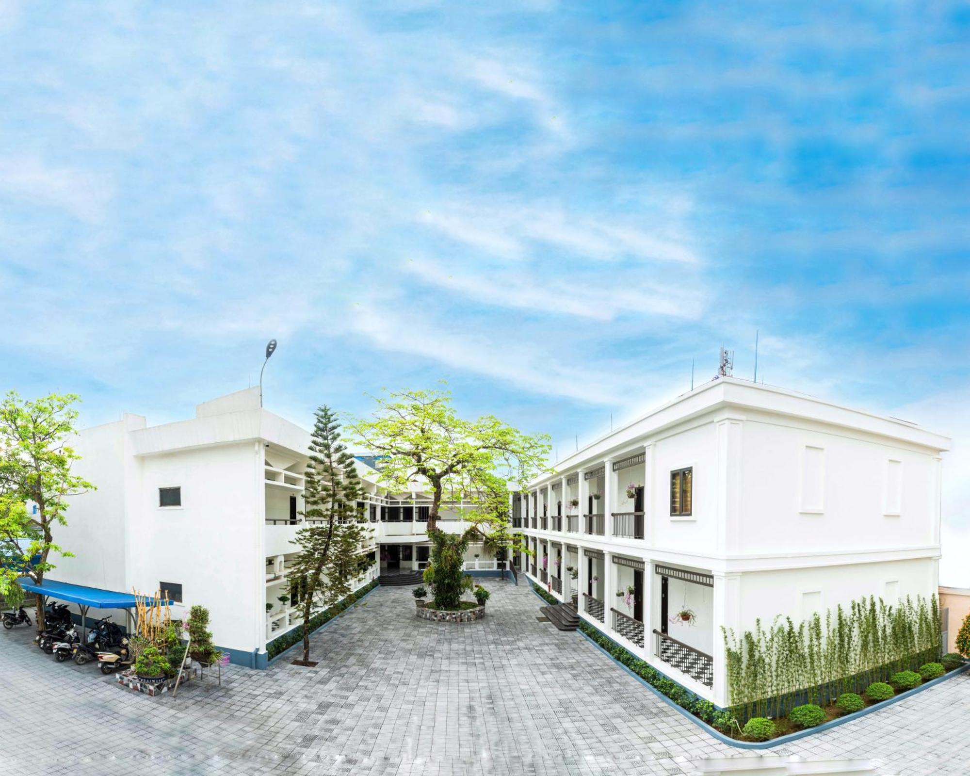 Khach San Det Hotel Nam Dinh ภายนอก รูปภาพ